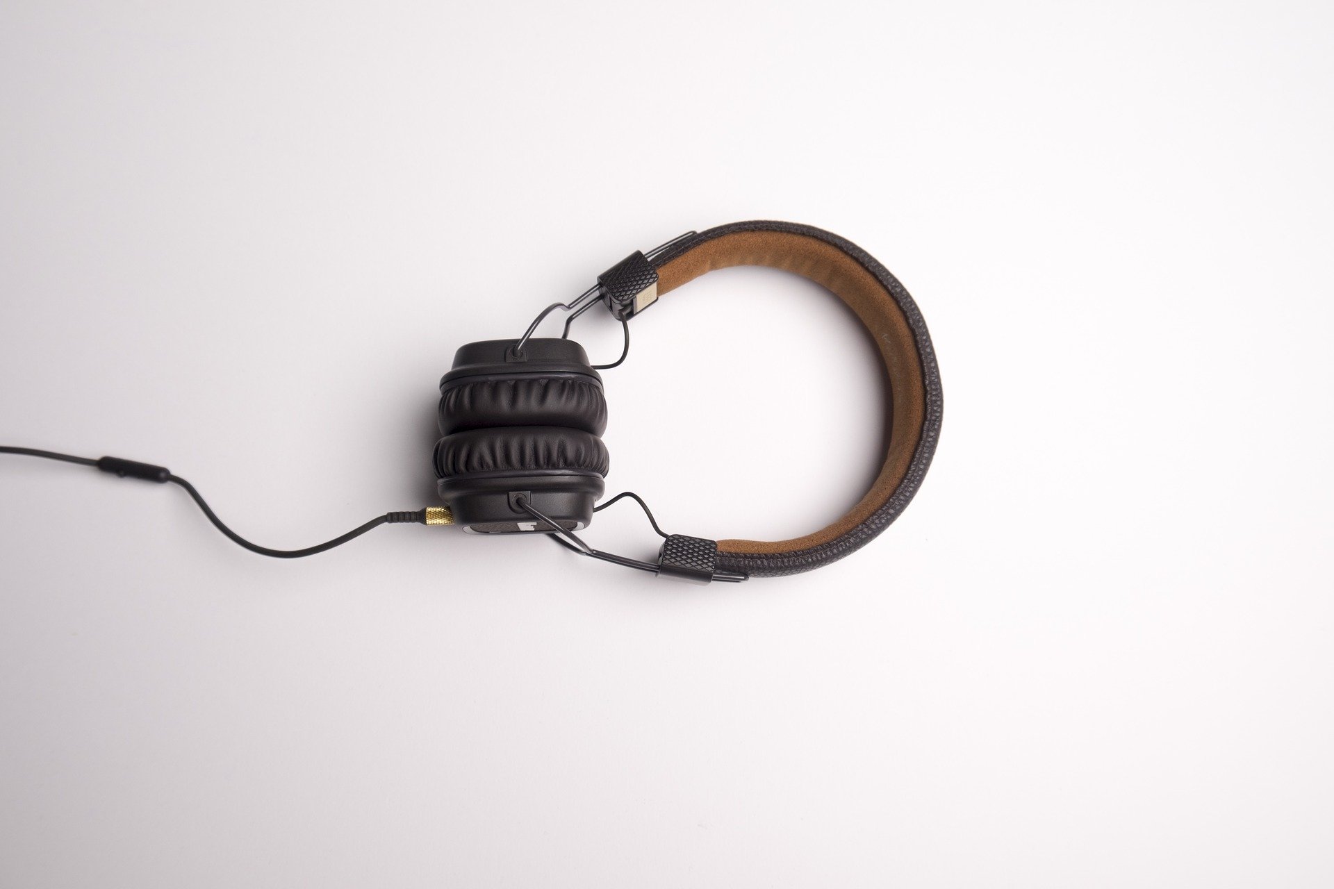 image of headphones