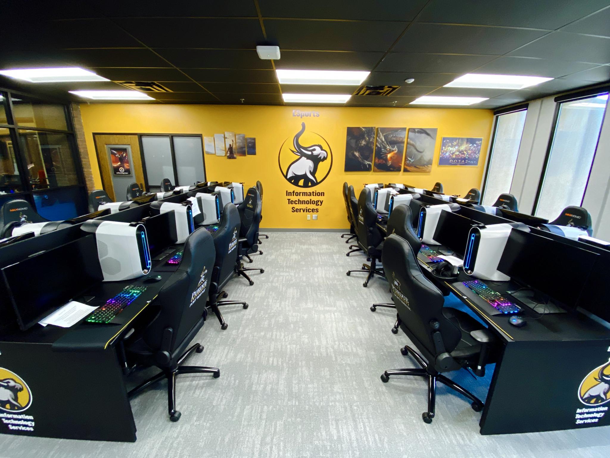 photo of esports lab