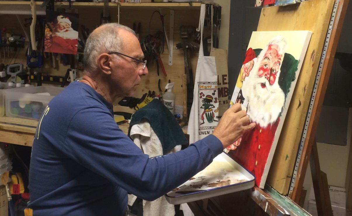 Mike Gouloff paints a Santa